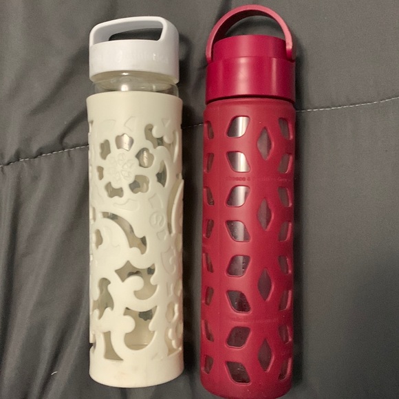Lululemon glass water bottles - Picture 1 of 1